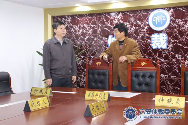 市统战部陈韶光调研2_副本.jpg